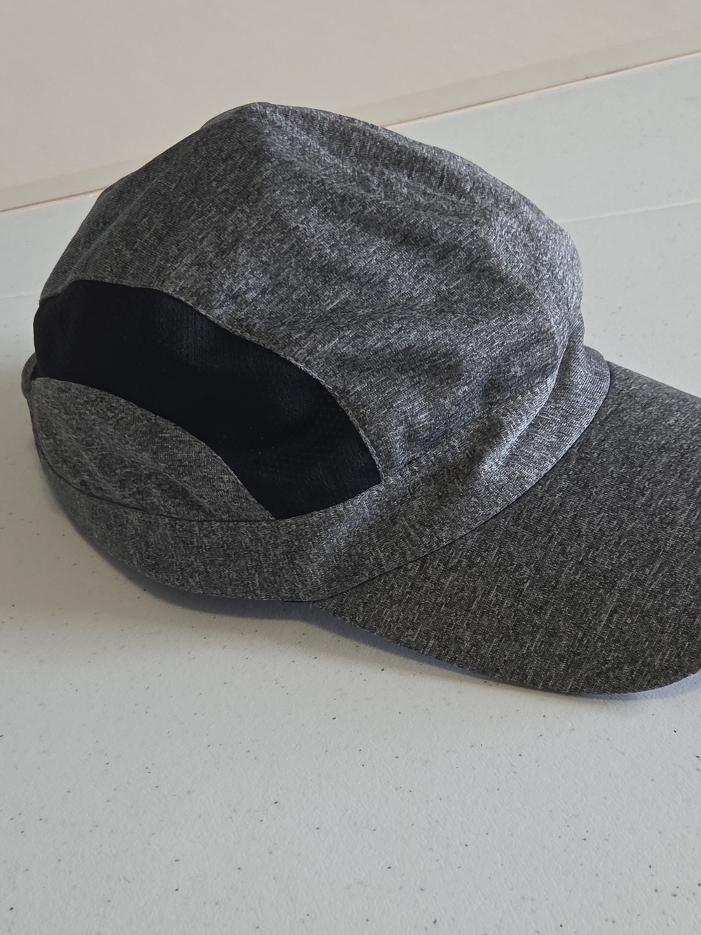 Hind Unisex Gray/Black Mesh Breathable Quick Dry Outdoor Athletic Runners Cap